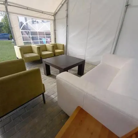 Lesne Zacisze ゲストハウス ミコシェボ