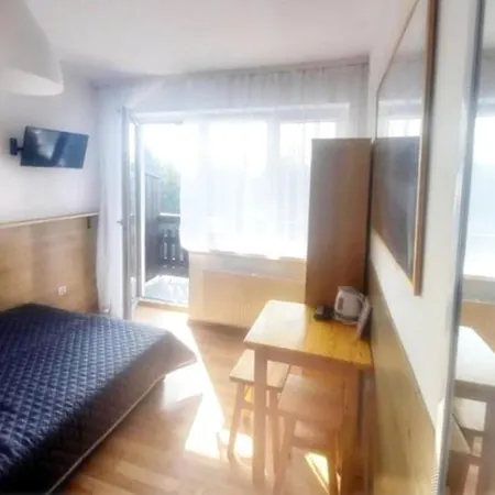 Lesne Zacisze 3*