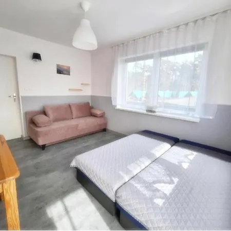 Lesne Zacisze ゲストハウス ミコシェボ